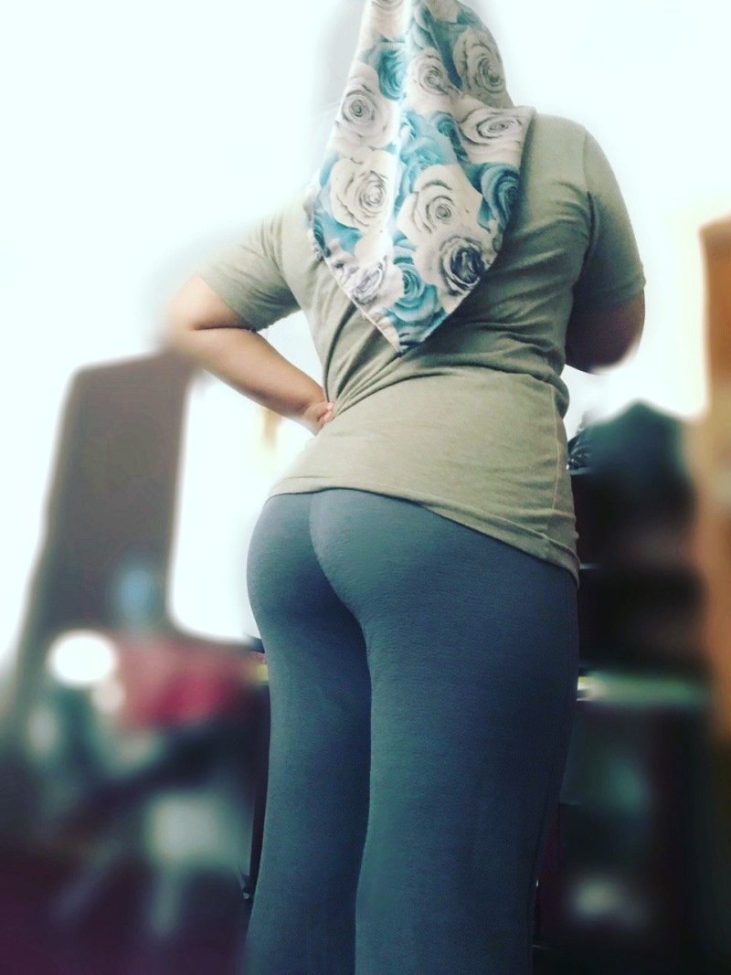 PAWG hijab