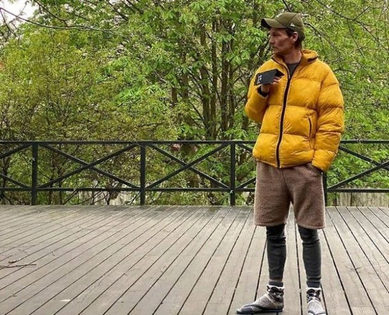 Oksana Funder is naked