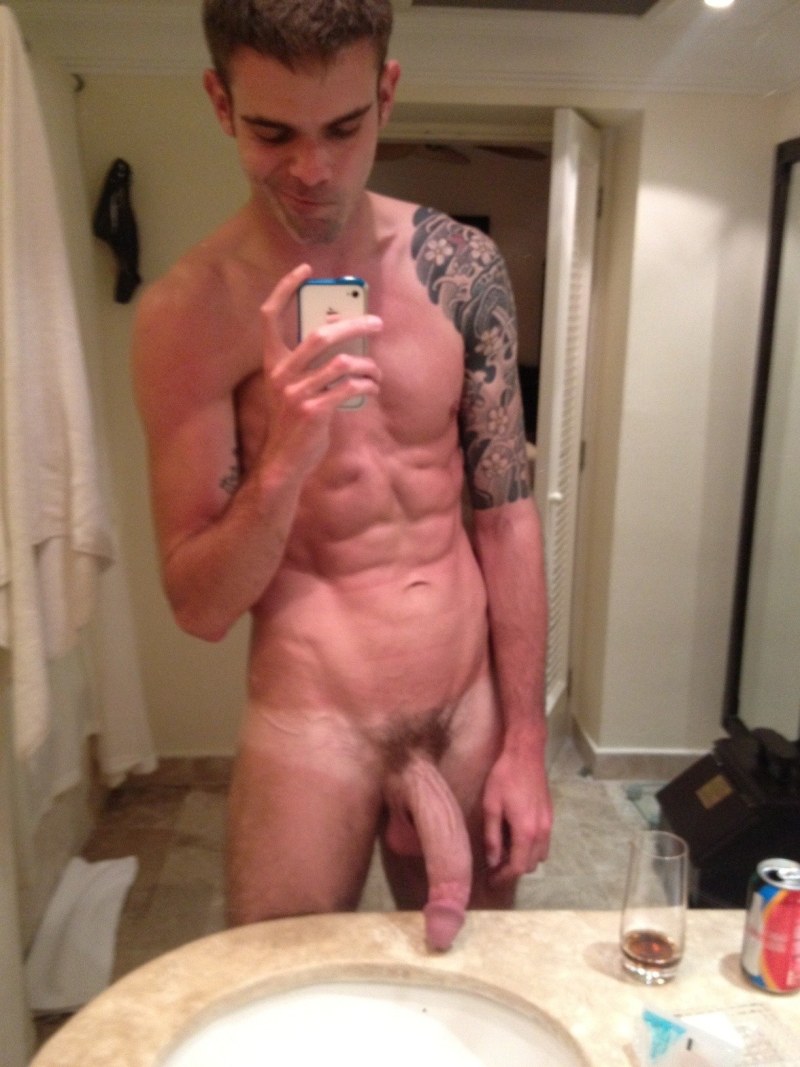 Beautiful naked guys in the mirror
