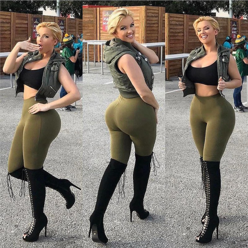 Pose for drawing female