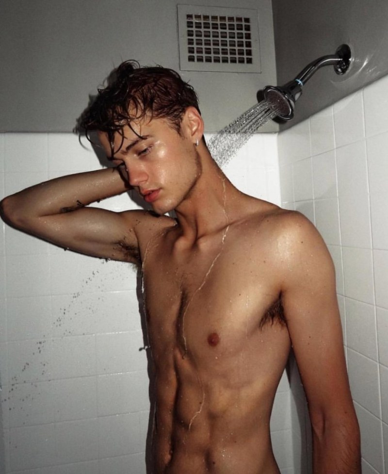 Carson Aldridge Naked