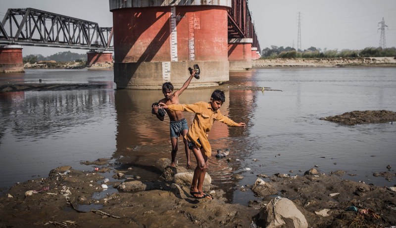 Knocks the heart after a hot bath