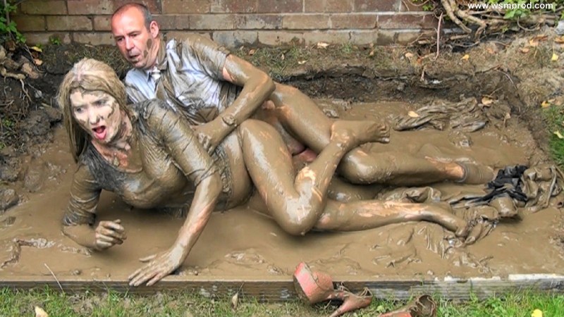 Erection of the boy in mud procedures