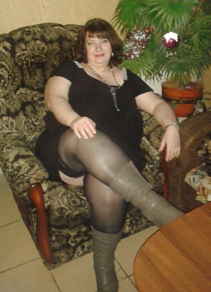 Carla James Sayz Plus in Lingerie