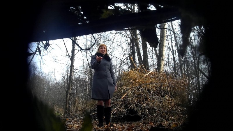 Panty Wetting Outside