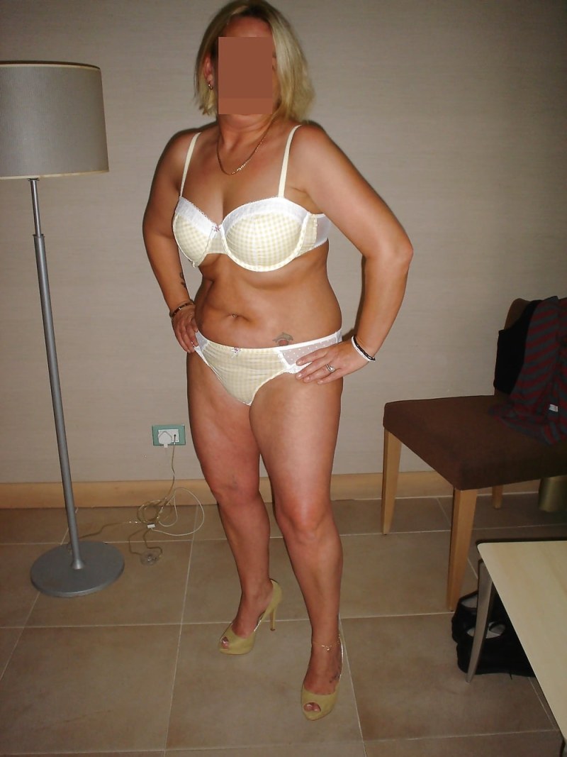 Mature thick in swimsuits