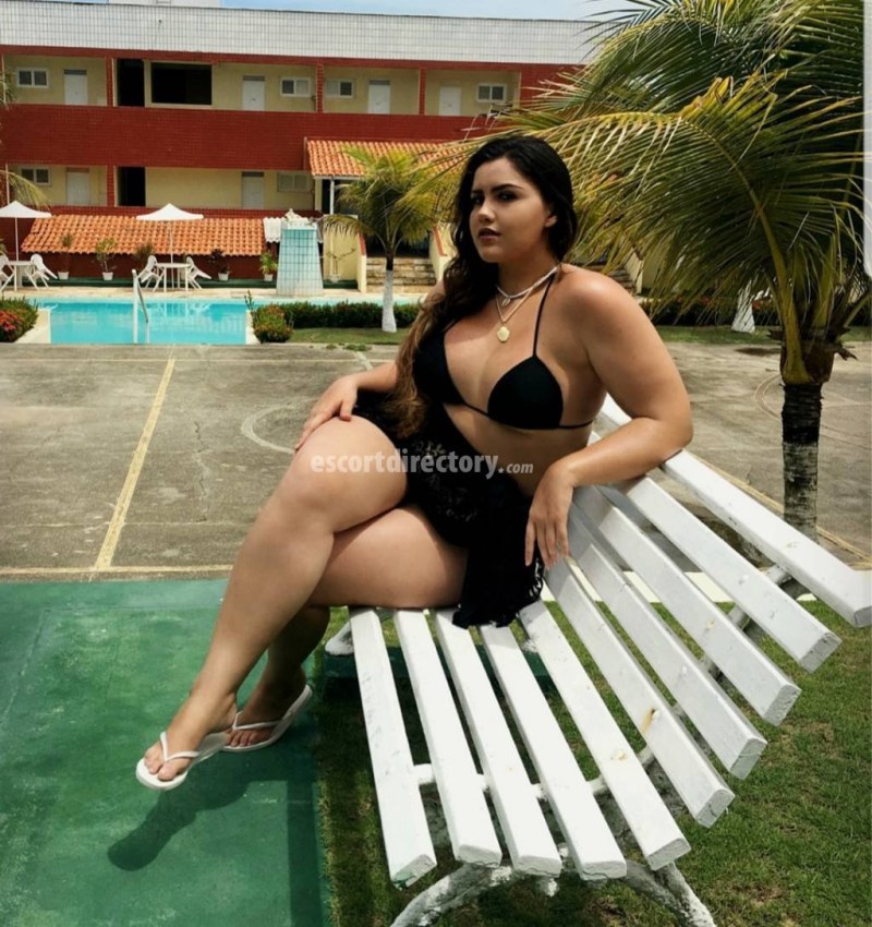 Arabella Ruby in stockings