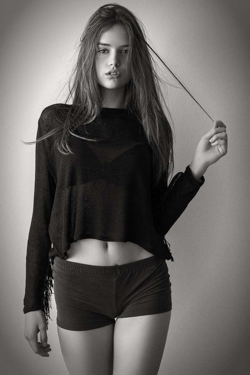 Breasts in music clips