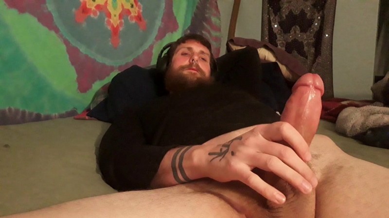 Boys cum without hands