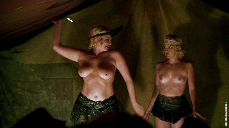 Cynthia Michelle Watros Naked