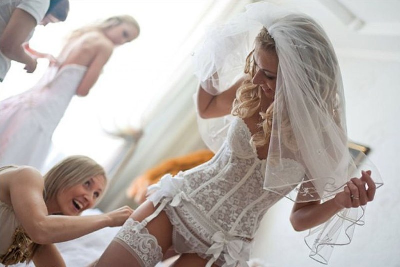 Aniston bride