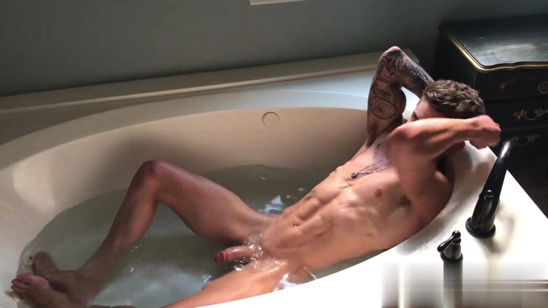 Naked Russian guys in the bath