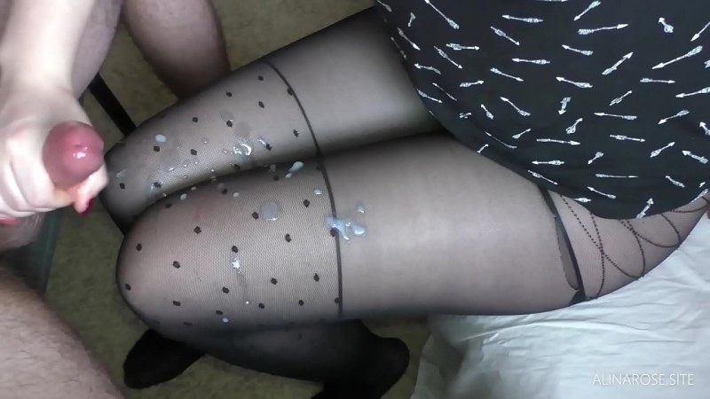 Cum on pantyhose private