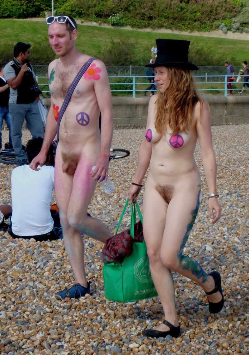 Naked women anal on the balcony