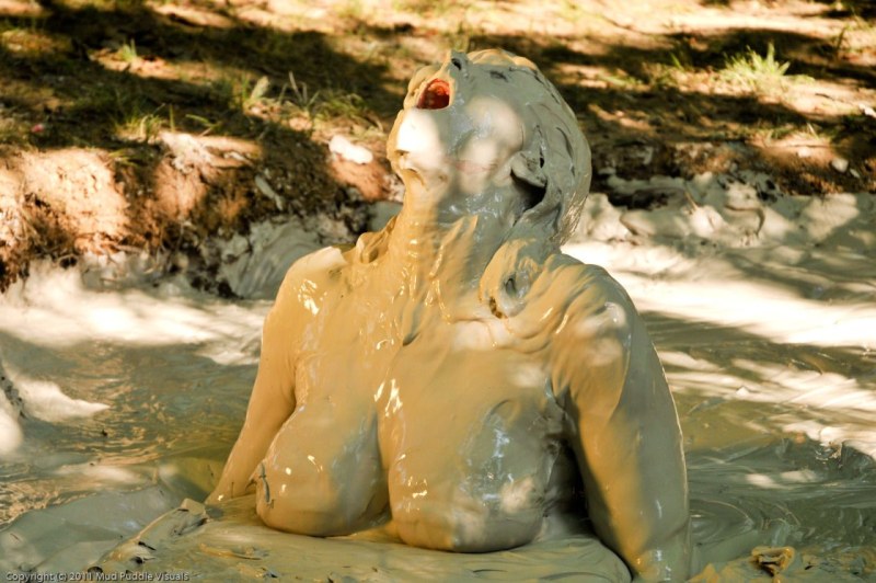 Mud Puddle Visuals Na Twitterze Mud Covered Coveralls Mud