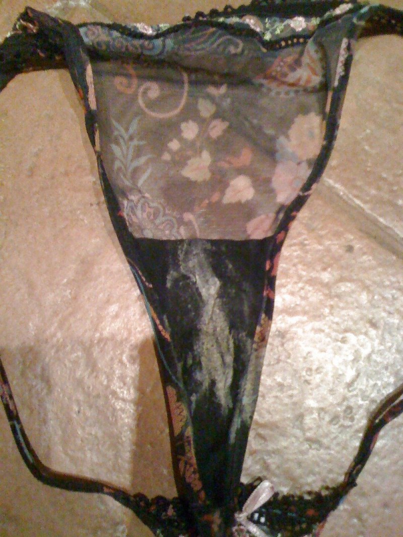 Women without cowards are large