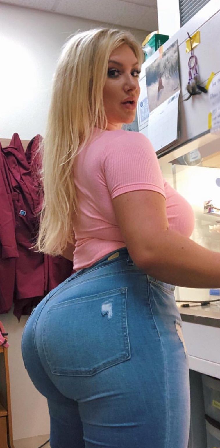 Victoria Abraham Big Ass