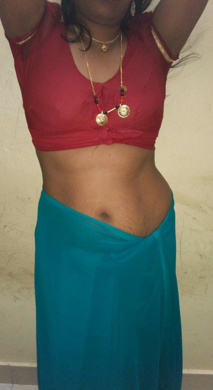 Slim Bhabhi Saree Blouse Petticoat Shoot