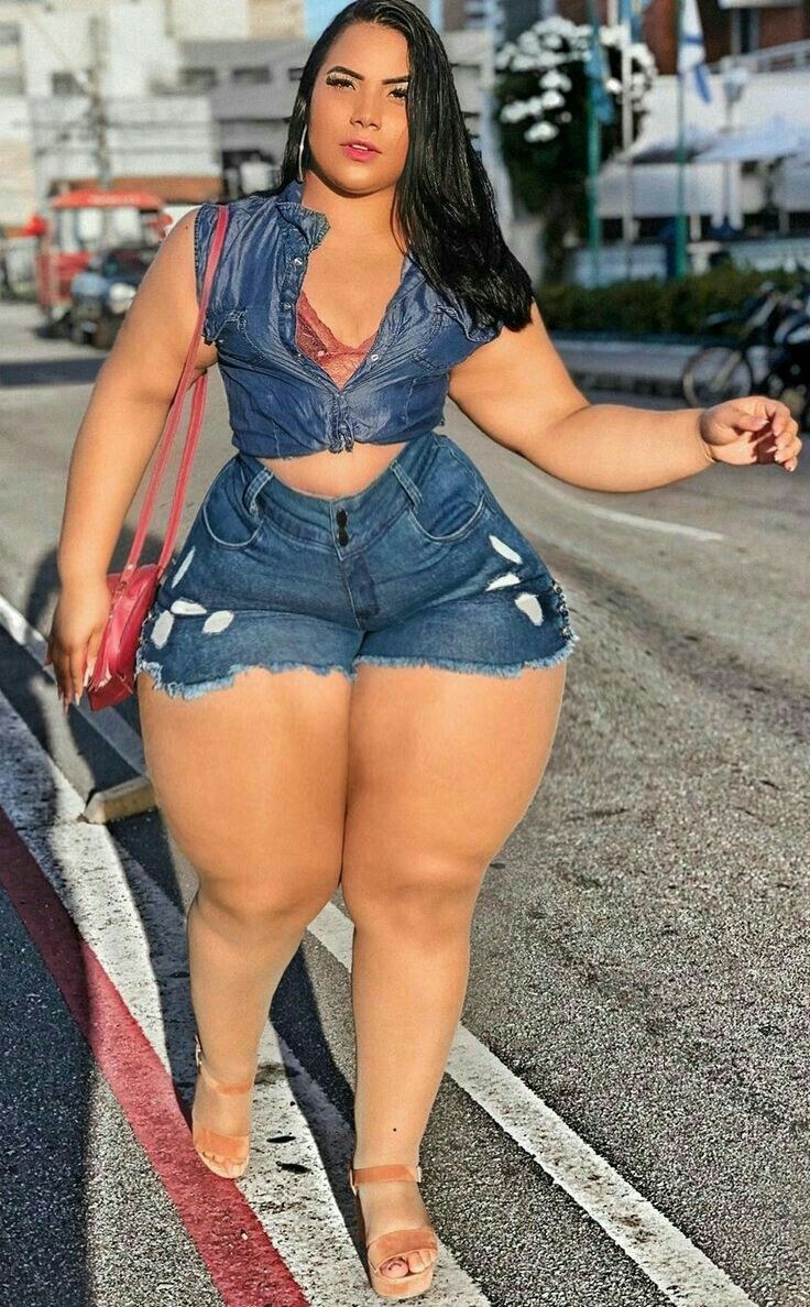 The thickest naked women