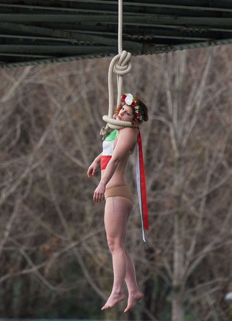 Dolchet Jessica 3000 Impaled