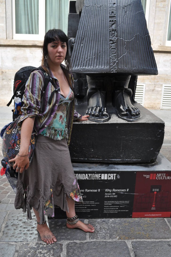 Sex with a Homeless Dirty Homeless Woman (63 photos)