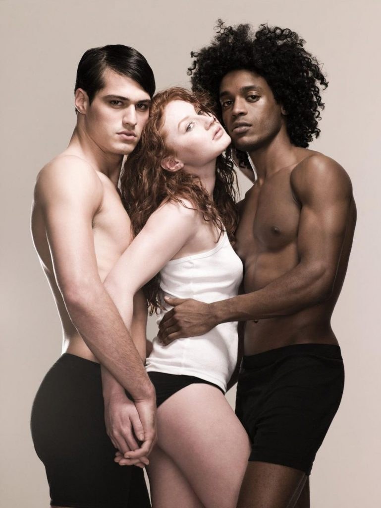 Menage A Trois