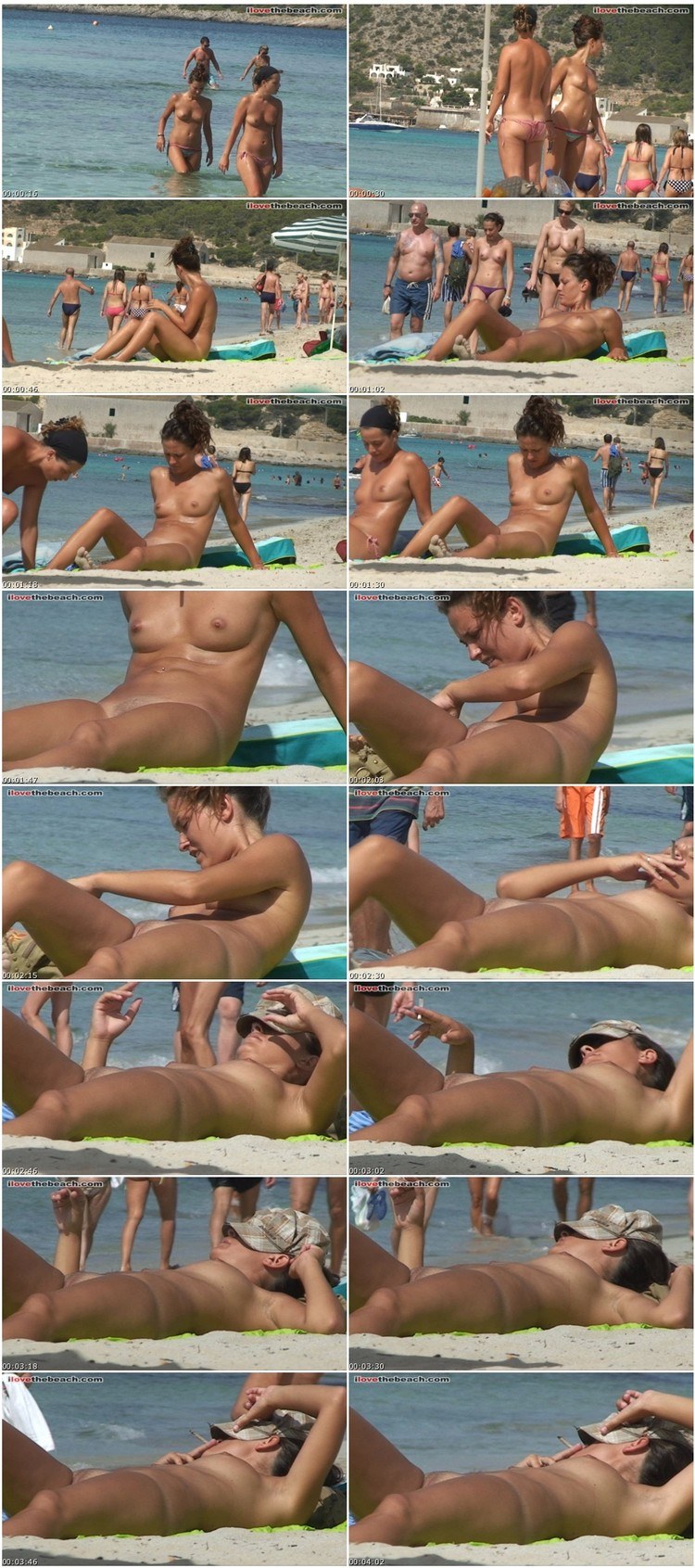 Huge boobs on the beach is spied