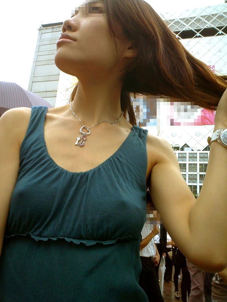 Jordan Carver in a T -shirt