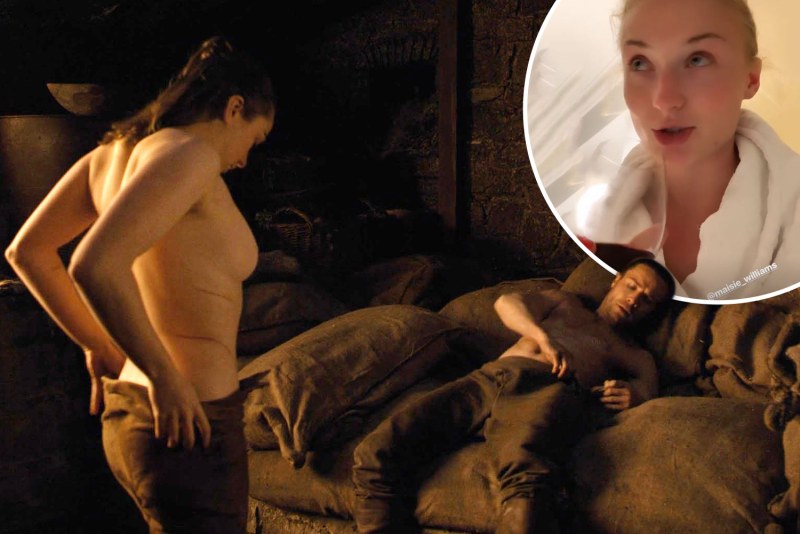 Naked ass Sophie Turner