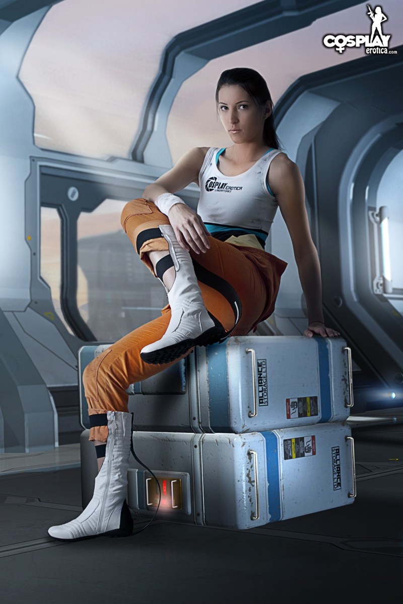 Portal Cell cosplay erotic