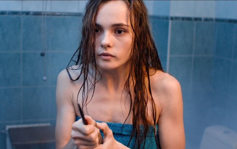 Angelina was taracal naked