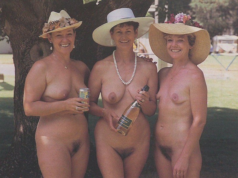 Family Naturism retro