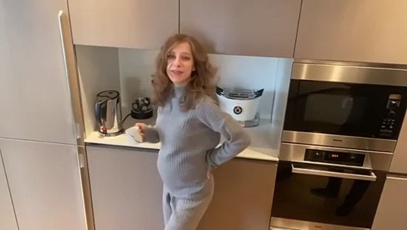Lisa Arzamasova is pregnant