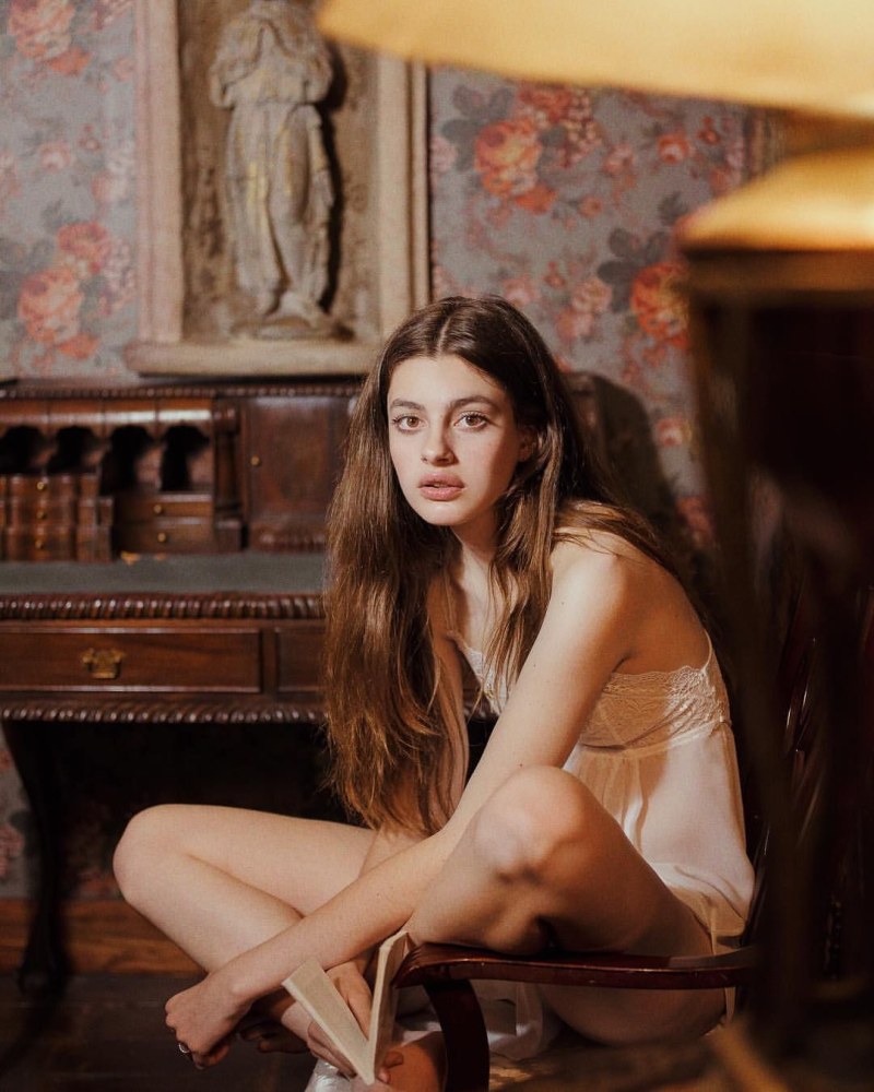 Shields Brooke 10 lovely child