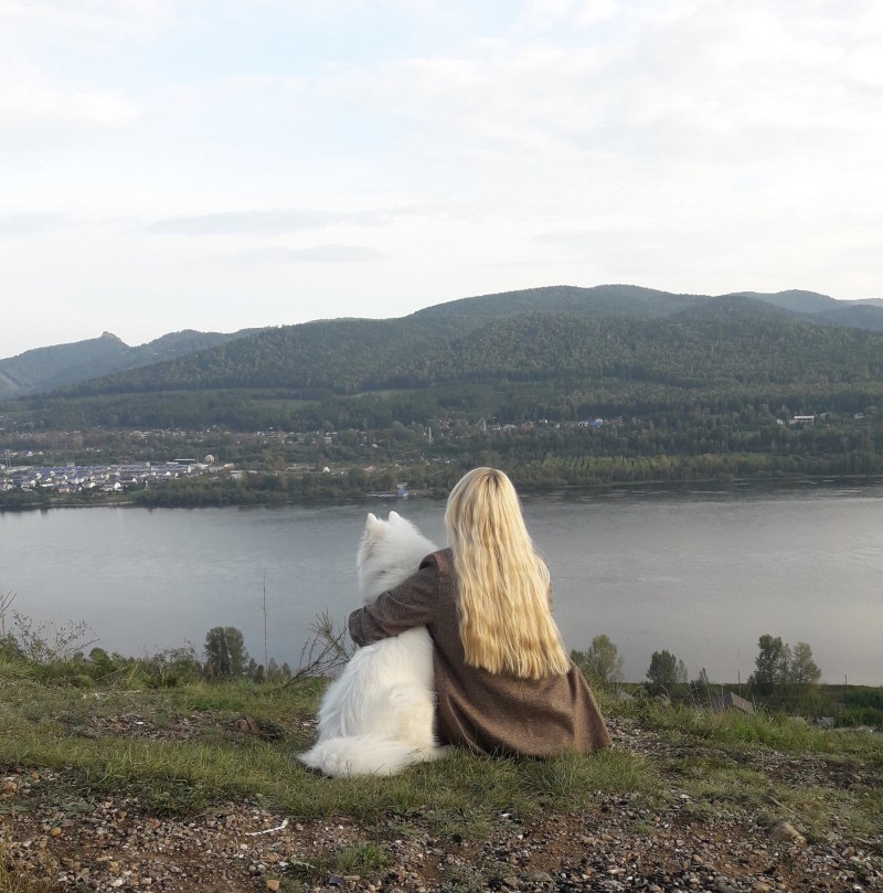 Naked blonde Katya Molotkova