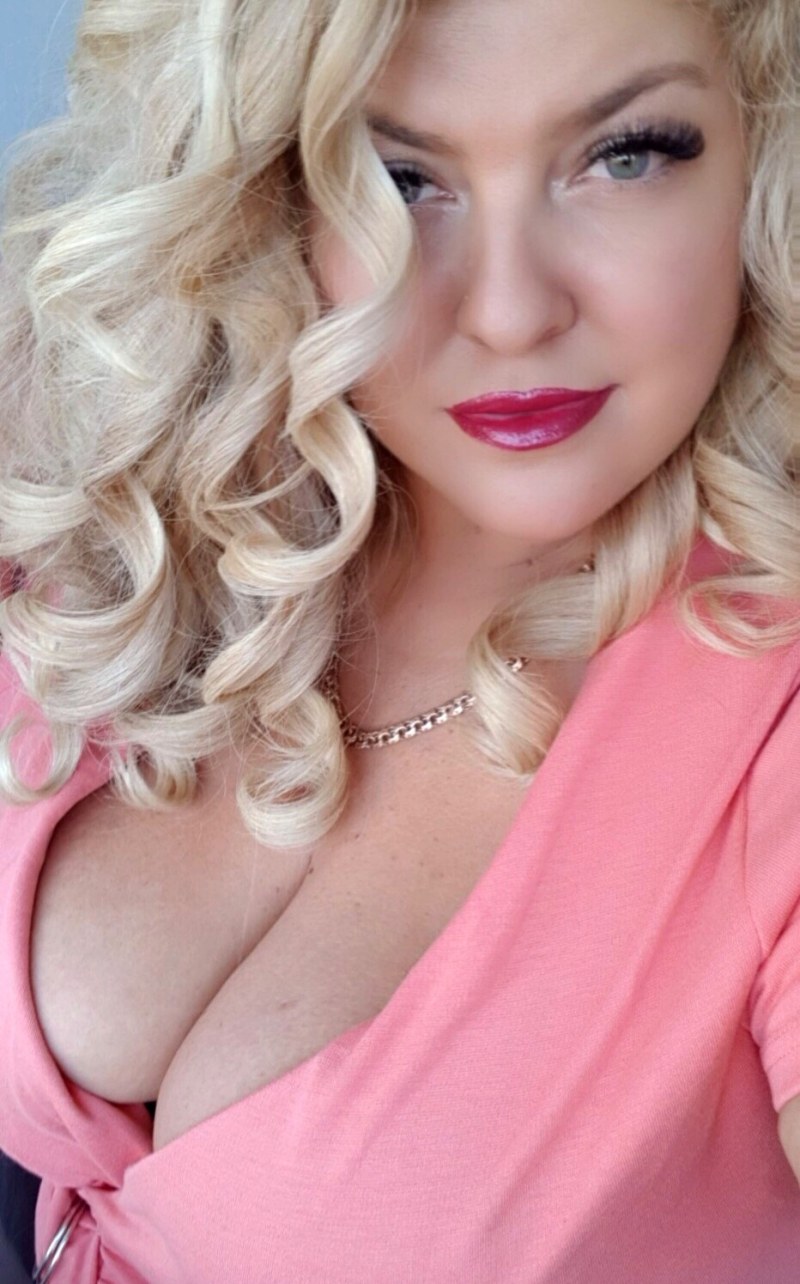 Naked Pornstar Katya Clover