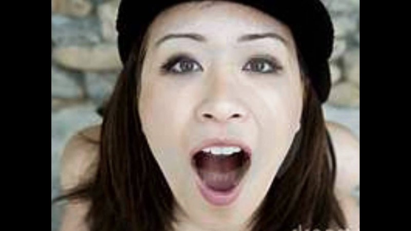 Knee girl with an open mouth