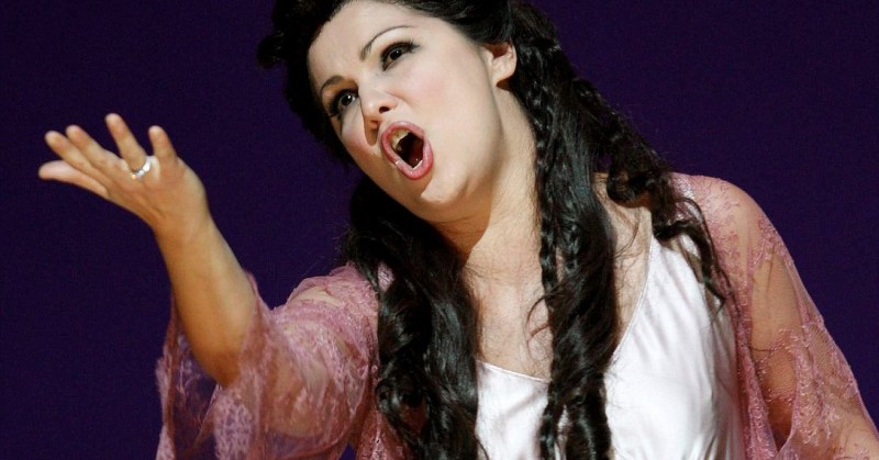 Anna Netrebko Opera