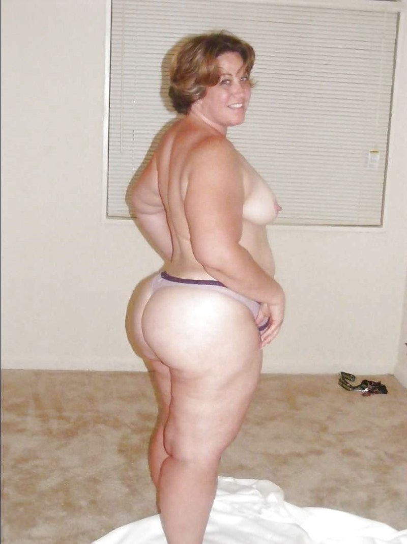 Beautiful naked women in the body