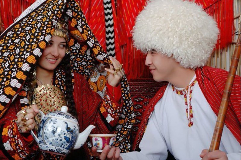 National outfit of the bride of Turkmen