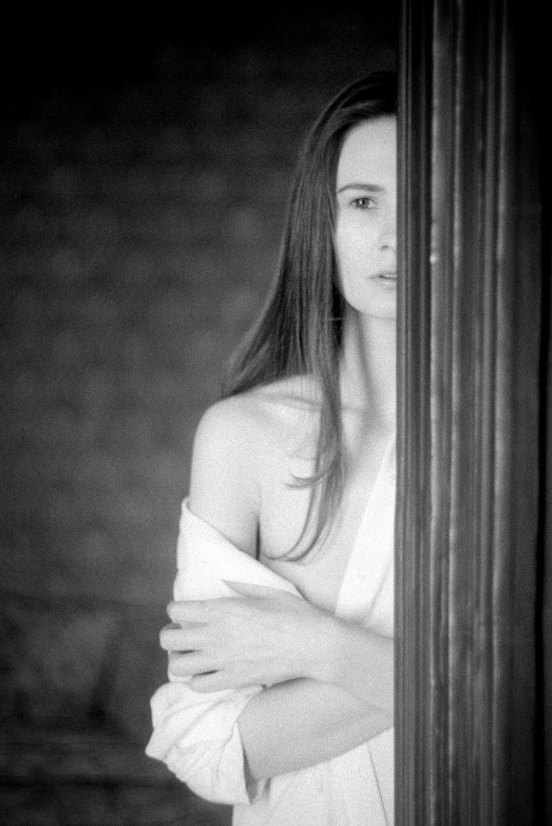 Alexandra Daddario in Bikini