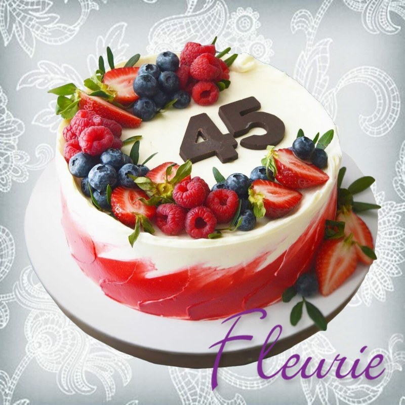 Birthday cake 45 years old woman