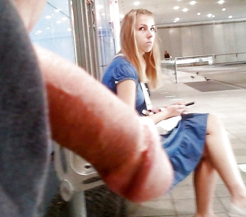 The girl masturbated in the car