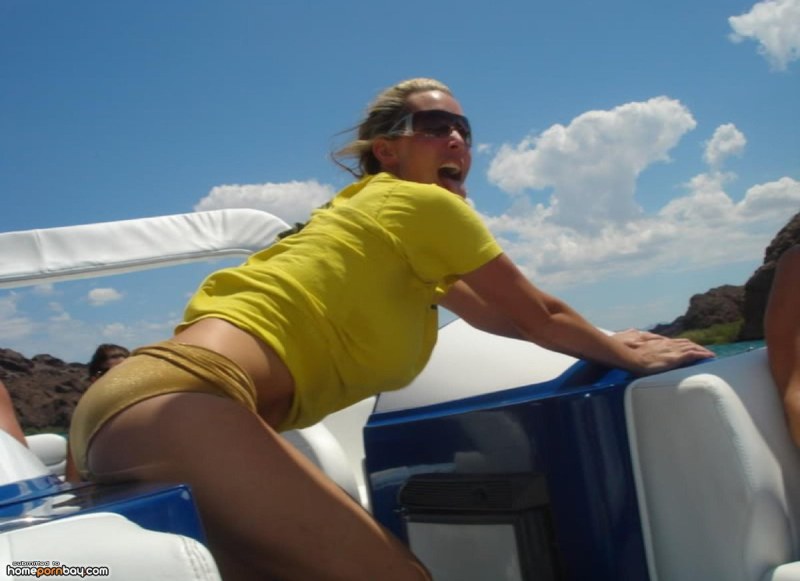 Mature wife at the resort Sex