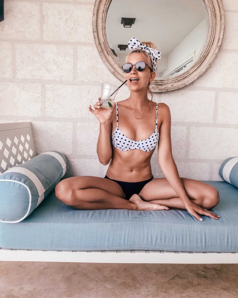 Sabina Gadeki is hot