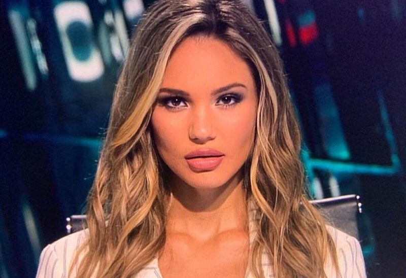 Yana Romashkin leading match TV