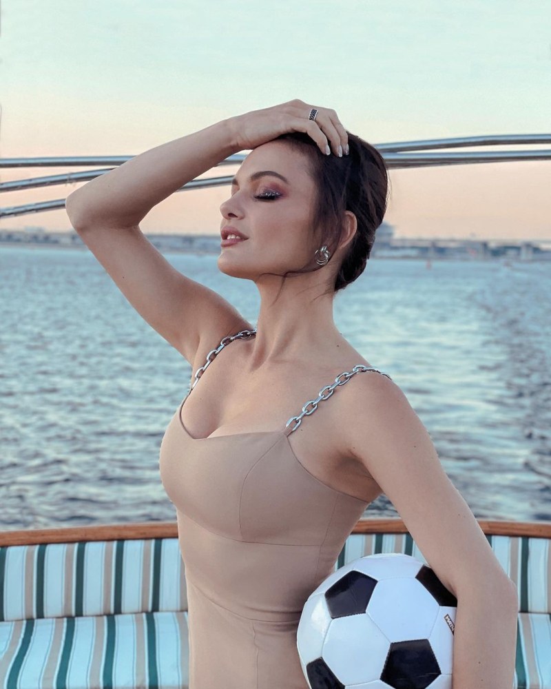 TV presenter Olesya Seregina