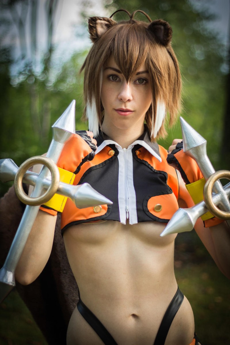 Makoto Nanaya Cosplay