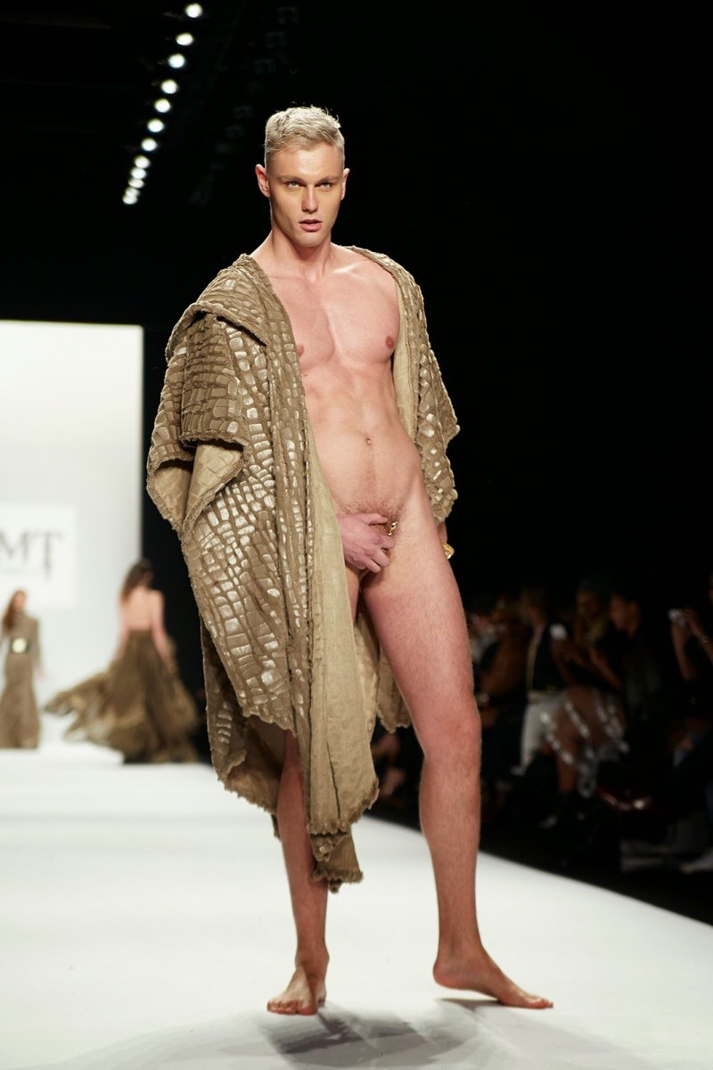 Naked Fashion Charlie Le Mind