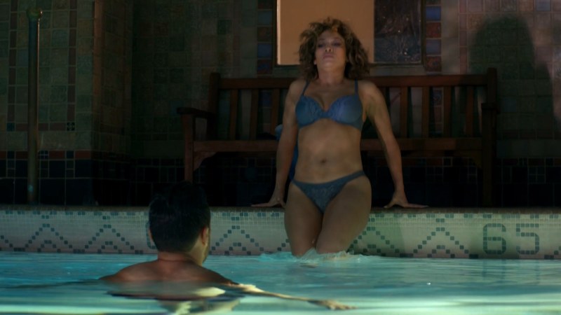 Jennifer Lopez Hot Paparazzzi